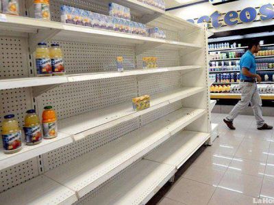 Maduro acude a �ltimas reservas de alimentos para paliar la escasez