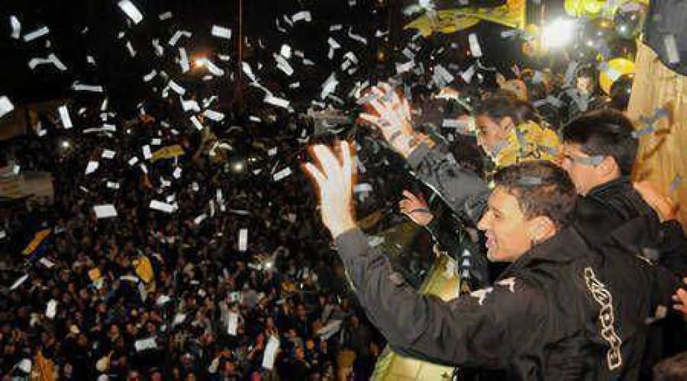 Olimpo festejar� el ascenso ante Douglas Haig
