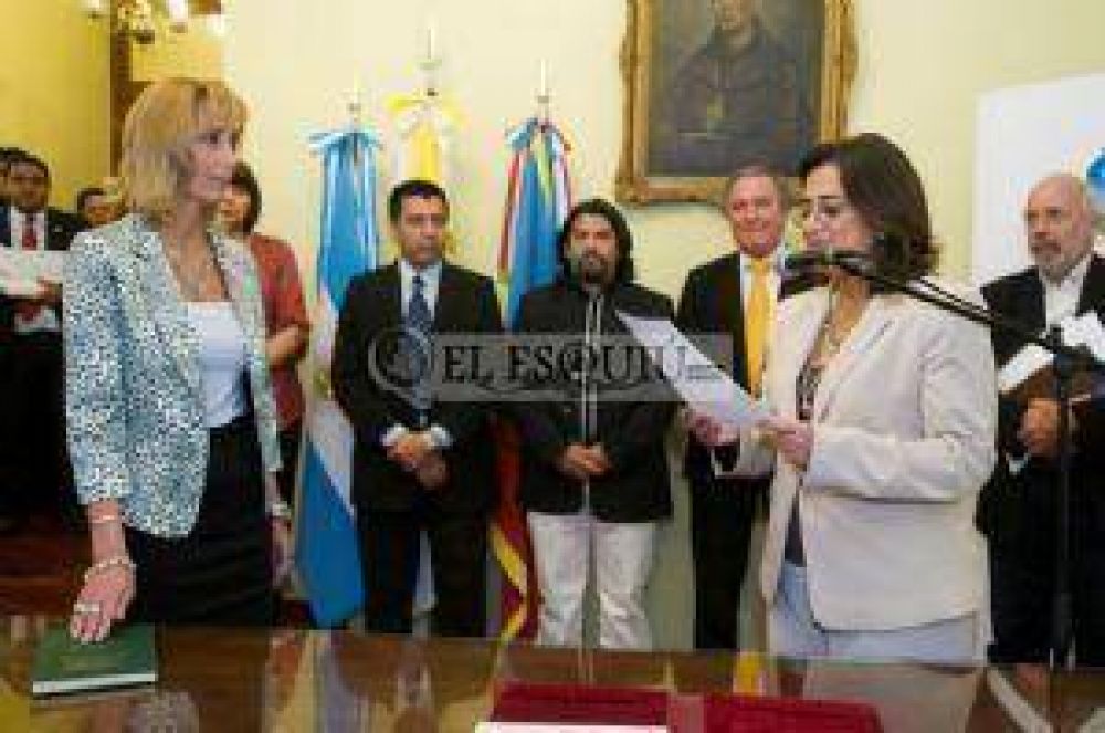 Nueva resoluci�n de capacitaciones genera pol�mica entre docentes