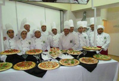 Alumnos de la Escuela de Pasteleros participar�n de la FITHEP 2013