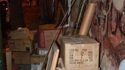 Hallan artefacto del ej�rcito en un desalojo de vivienda