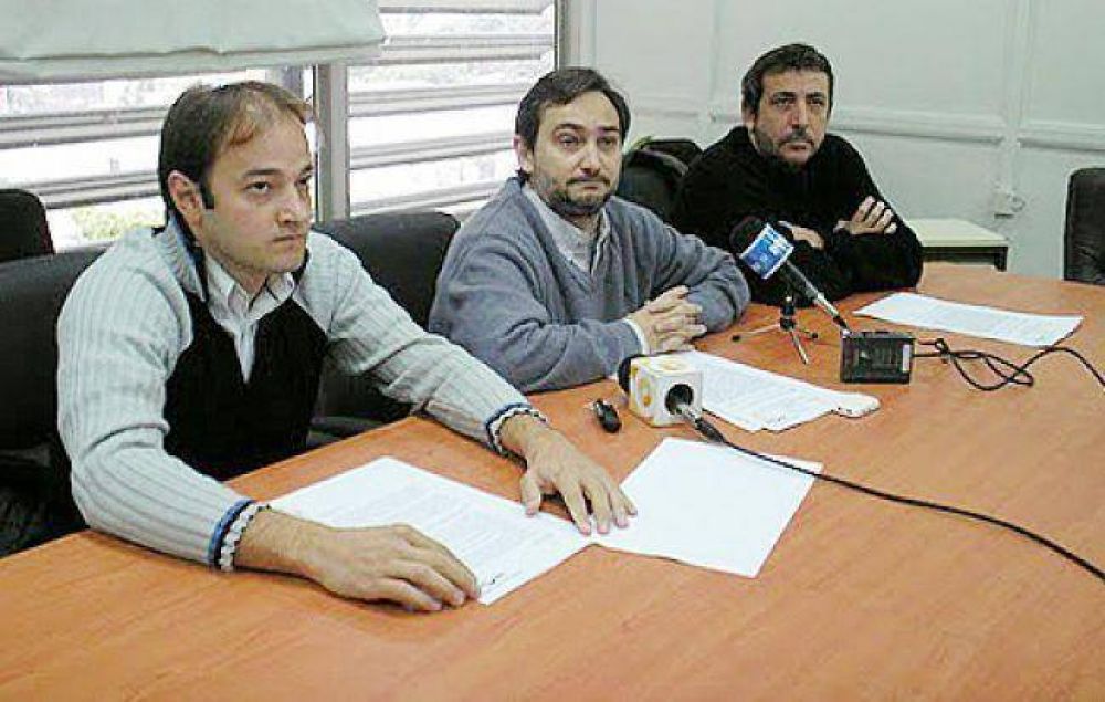 El Frente Grande podr�a ir con listas propias en elecciones provinciales