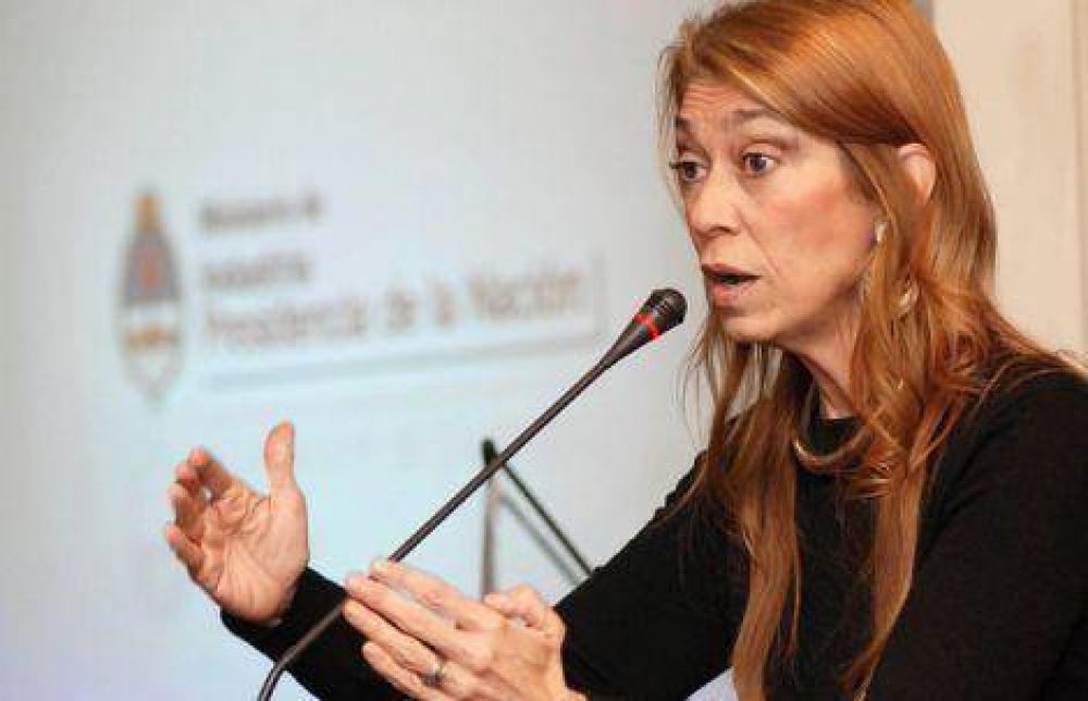 "Tenemos el doble de industria"