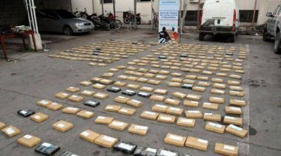Decomisan un millonario cargamento de droga en Jocol�