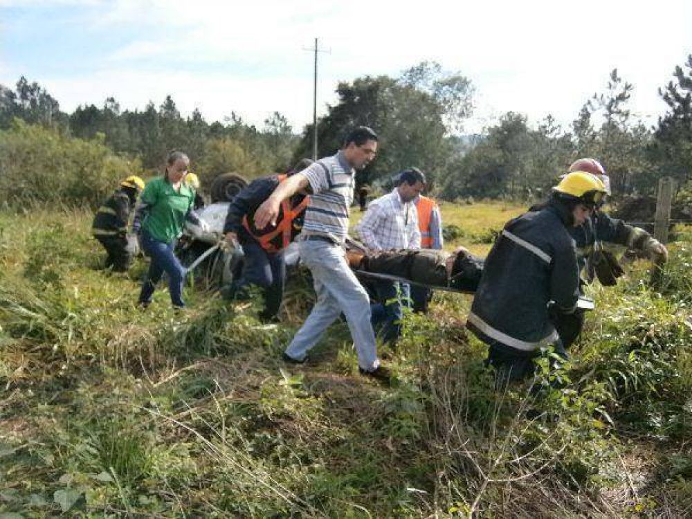 Joven brasile�o muri� al despistar el auto que conduc�a en Almafuerte