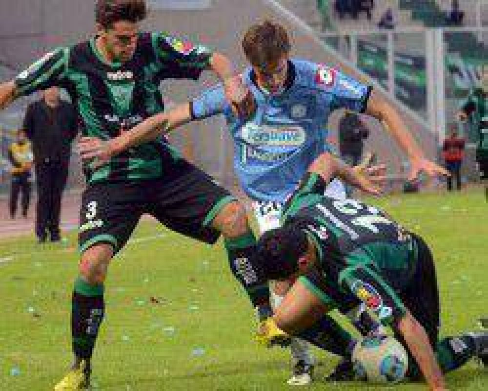 San Mart�n se vuelve victorioso de C�rdoba