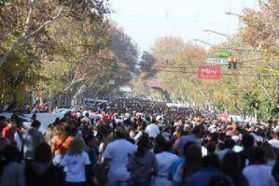 M�s de 12 mil maratonistas honraron a la Ciudad