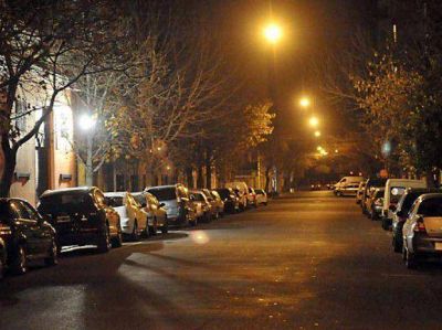 Agregar�n doble estacionamiento en calles de Pichincha y la costa central