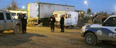A punta de pistola asaltan un obrador y se llevan los sueldos de los empleados