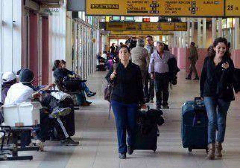 Fuerte ca�da en la venta de pasajes de larga distancia 