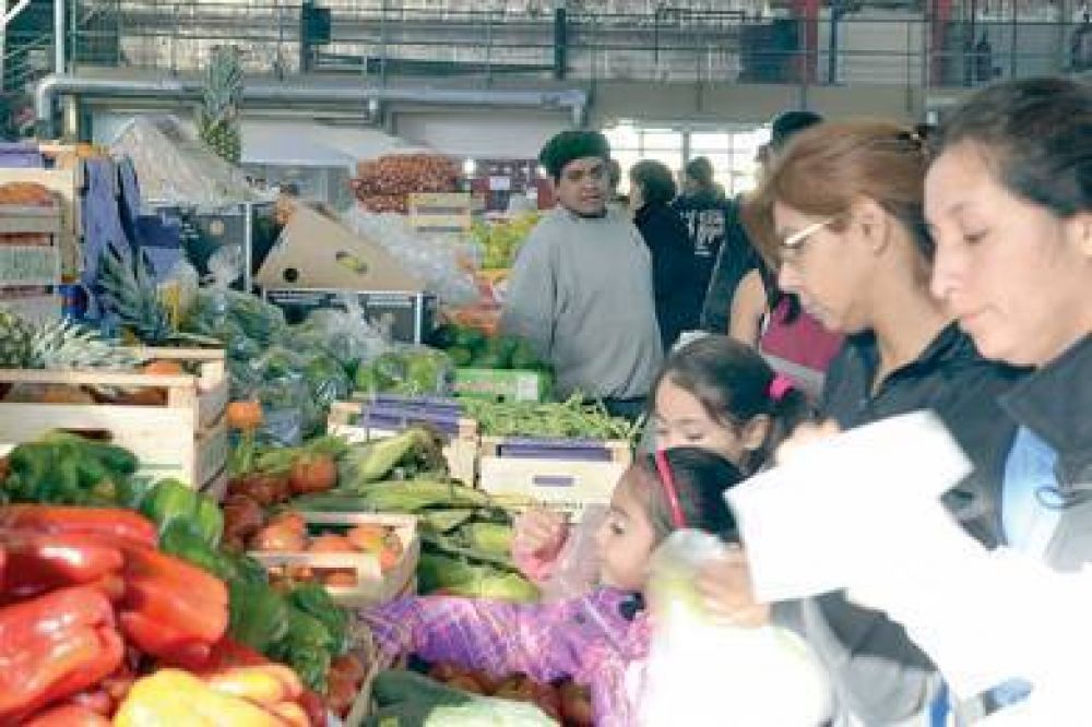 Se realiz� una nueva edici�n del "Mercado Popular"