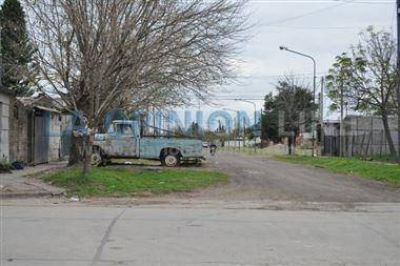 Fue apu�alado un menor en la calle