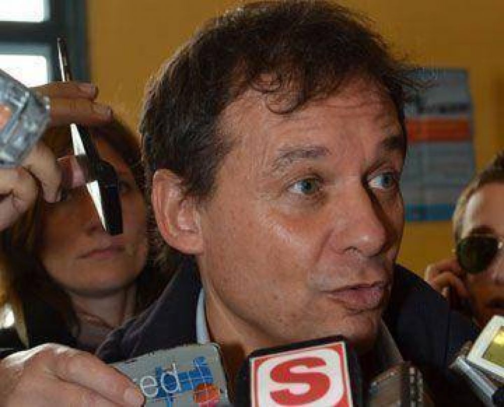Para Costa, en Santa Cruz �se ha deteriorado la calidad de vida�