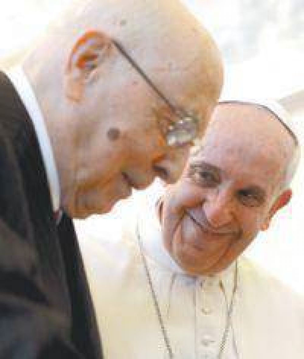 El Papa da aliento a Napolitano