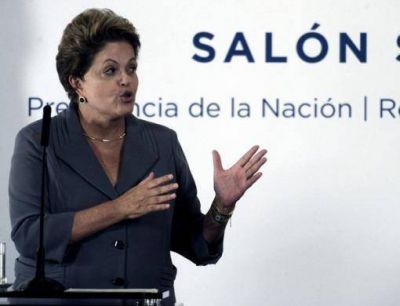 La popularidad de Dilma baja, pero igual ganar�a en primera vuelta