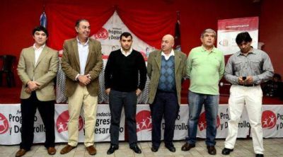 "El Estado est� para servir y la capacitaci�n es una herramienta de igualdad de oportunidades"