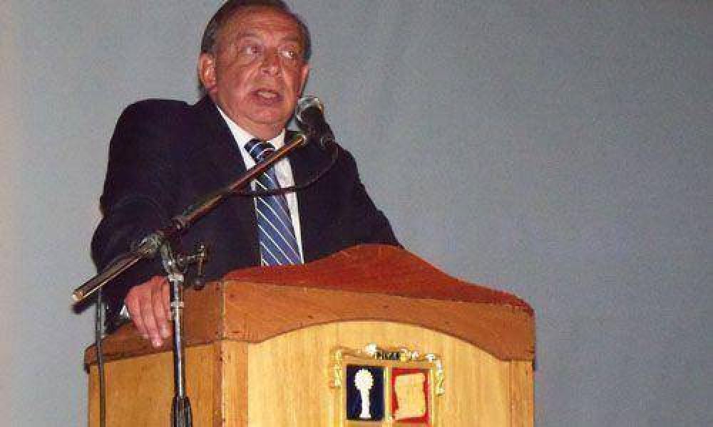 Pese a las especulaciones Z�ccaro se quedar�a en el kirchnerismo