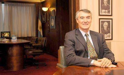 "Trabajamos en productos de ahorro e inversi�n para todos los ciudadanos"