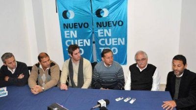 Intendente vecinalista oficializ� su inserci�n en el sabatelismo	 