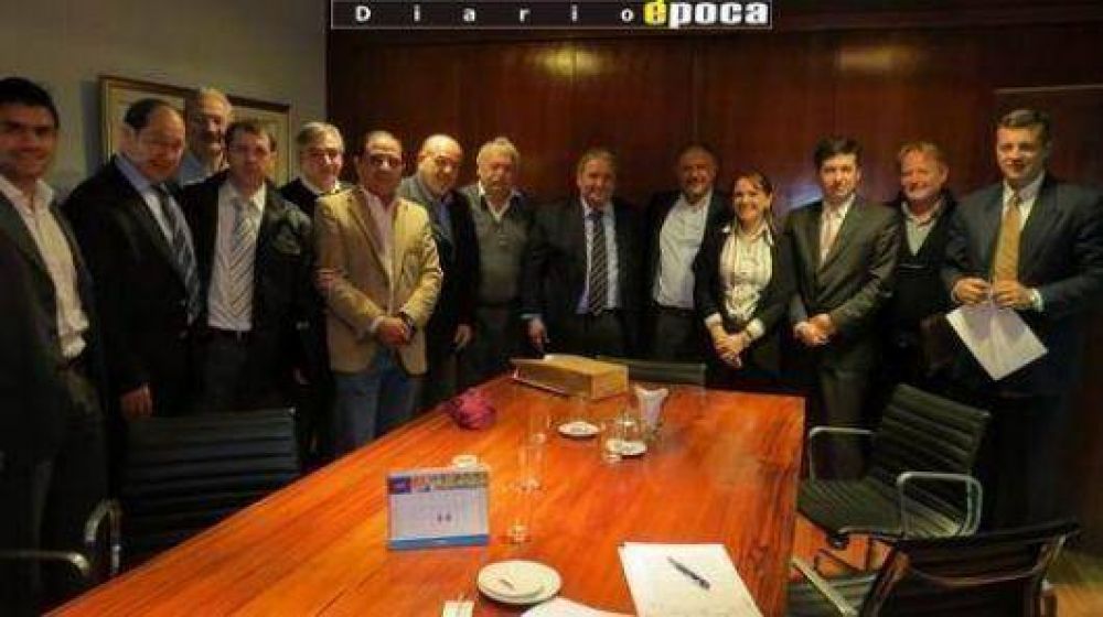 Dirigentes bancarios nacionales explicaron objetivos en Corrientes