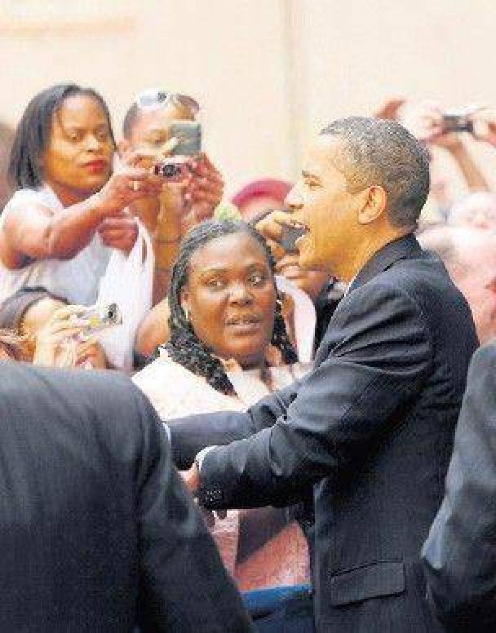 Obama cumple 100 d�as en el poder con un r�cord de apoyo