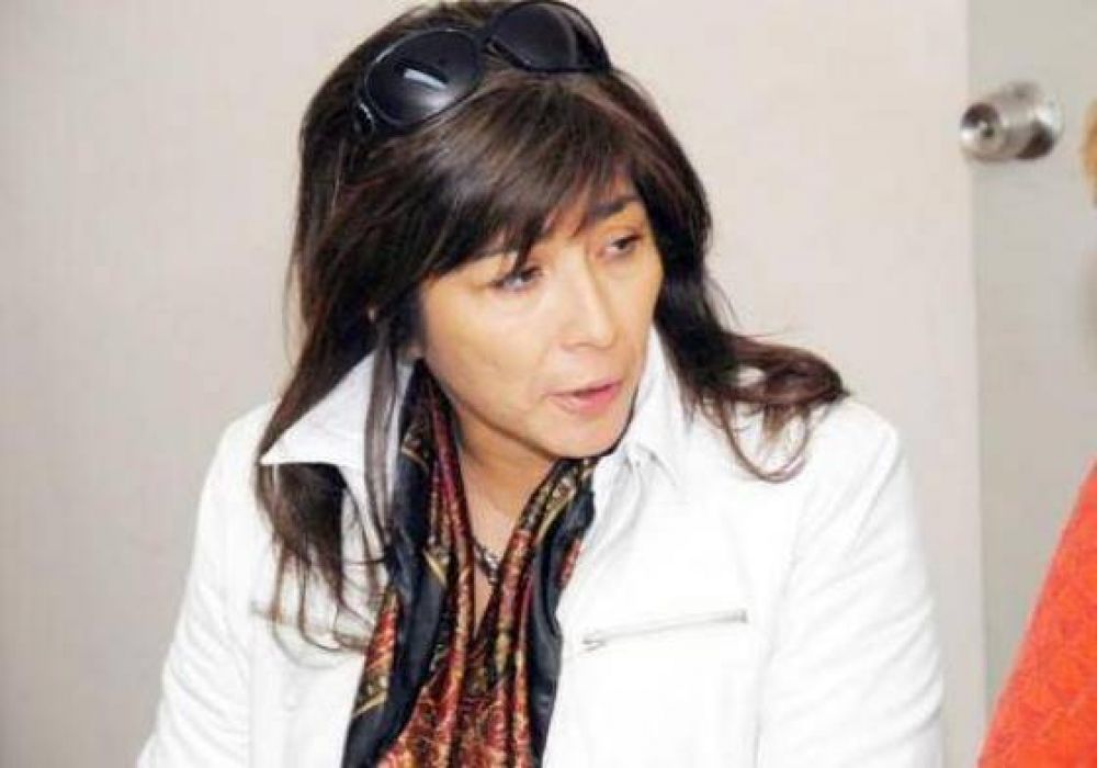 Aparecieron pasacalles insultando a Marisa Oliva