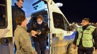 Incorporaron detectores de huellas dactilares en los controles policiales