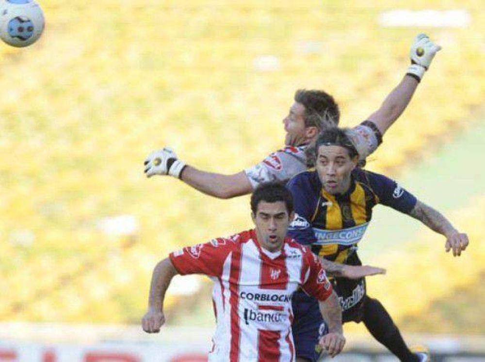 Central dilapid� goles y una nueva chance de ser campe�n al perder con Instituto