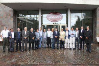 Alcaldes armar�n listas para probar suerte