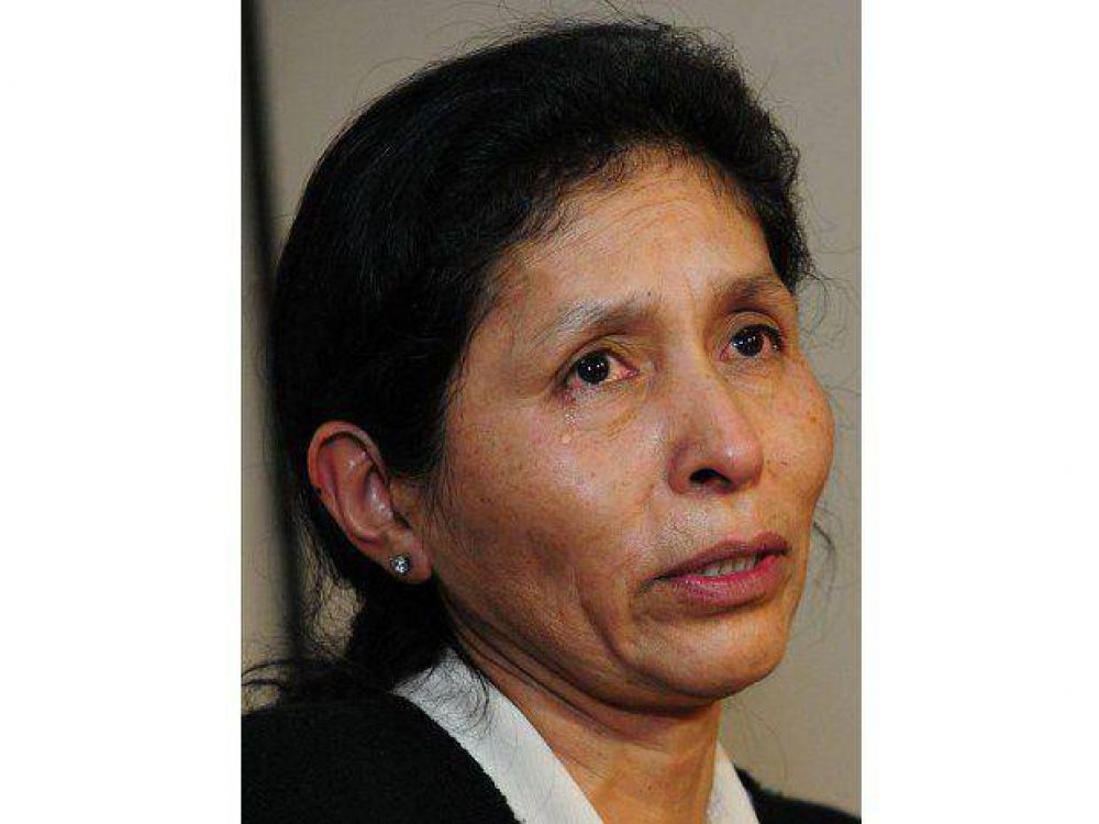 Sarita Santos Davila: �Hoy est�n en el poder, pero hay un Dios que estoy segura, har� justicia�