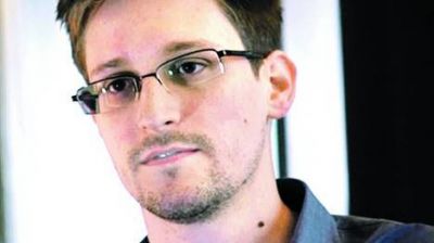 Un ex t�cnico de la CIA fue el que revel� el espionaje masivo