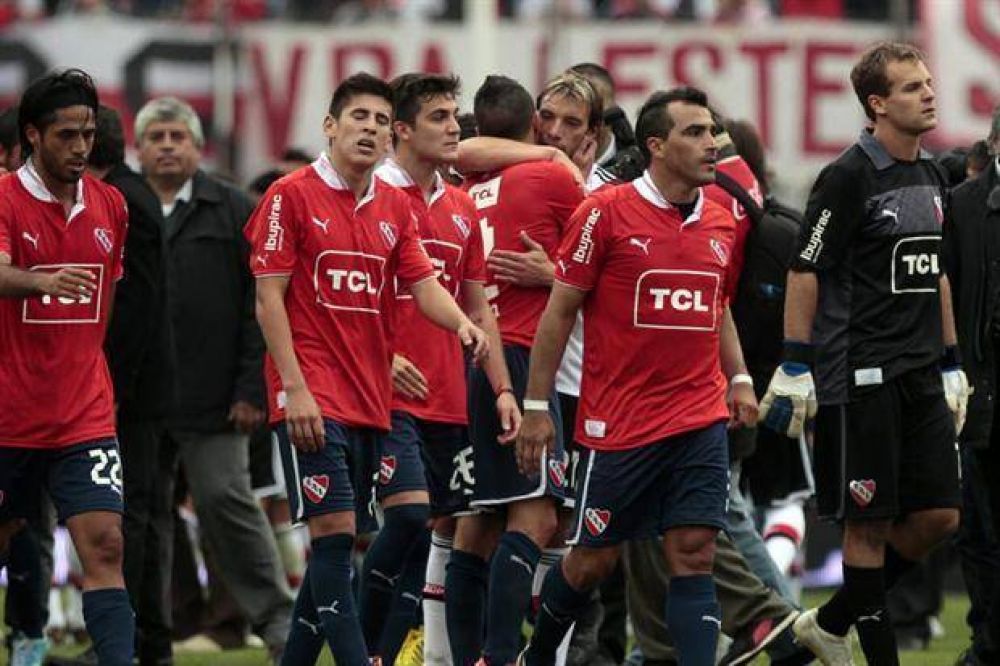 �Qu� deber�a pasar para que Independiente no descienda esta noche?