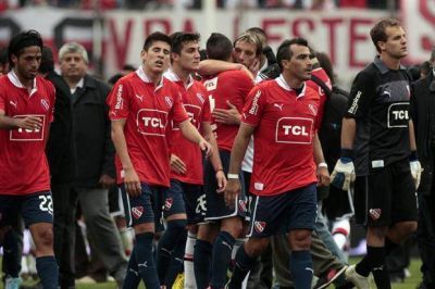 �Qu� deber�a pasar para que Independiente no descienda esta noche?