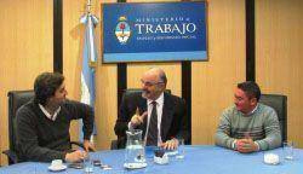 PERSONER�A JUR�DICA PARA UDETA. 