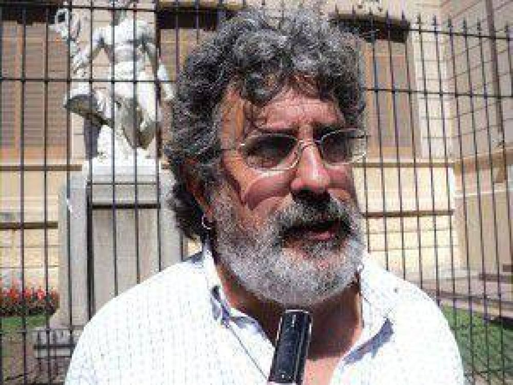 Para Acosta el descuento de los d�as de paro �es una barbaridad�