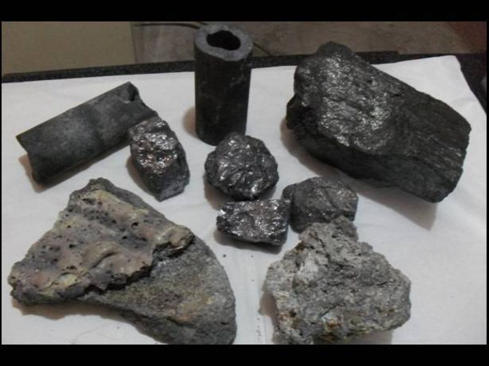 Donaron piezas que tendr�an valor arqueol�gico al Museo Ovni