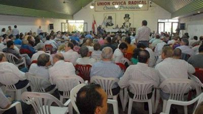 El radicalismo estira las negociaciones para acuerdos electorales	 