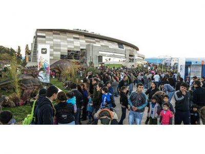 Se despide La Br�jula y en el gobierno ya quieren repetir la feria en 2014