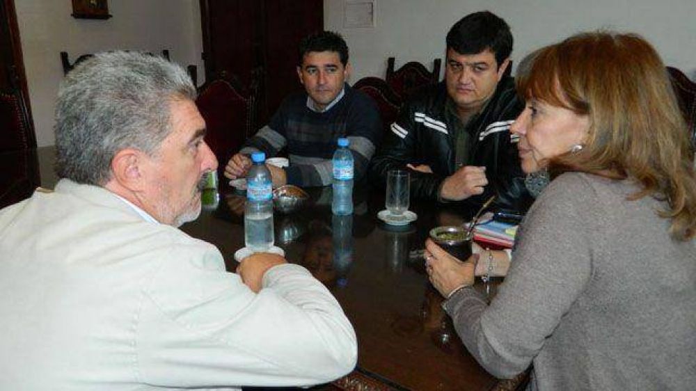 Osuna se acerc� al sindicato de televisi�n y desaf�a a Cablevisi�n	 
