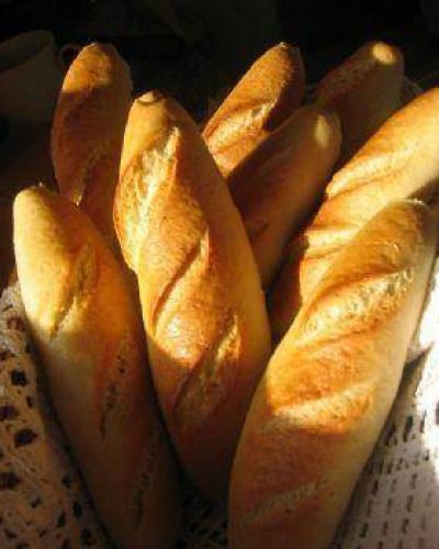Algunas panader�as ya venden a 14 pesos el kilo de pan