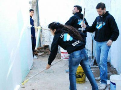 La C�mpora: tarea solidaria