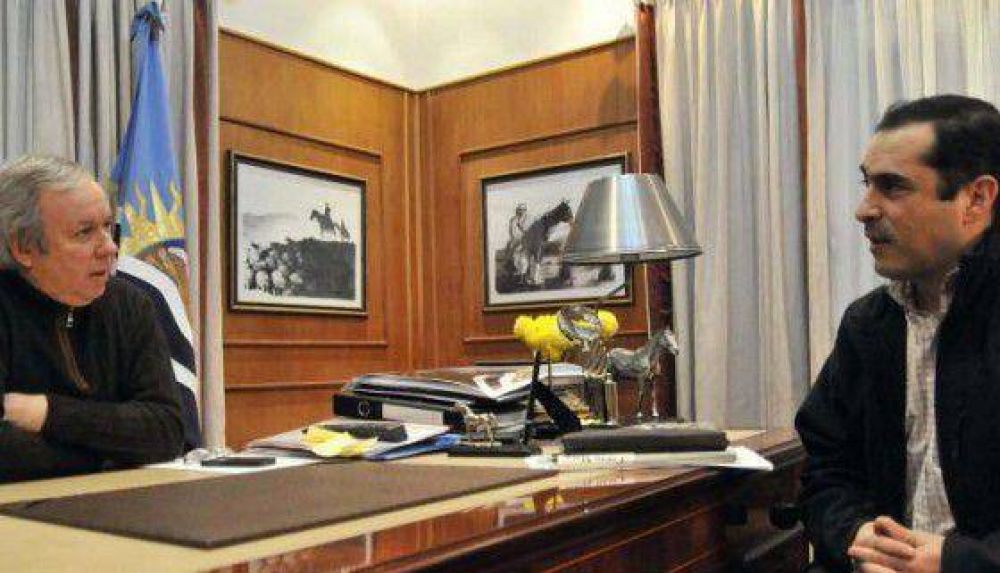 Peralta, recibi� la visita del Presidente del Consejo Deliberante de Puerto Deseado