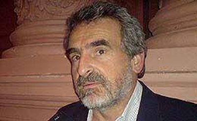 Rossi carg� contra la oposici�n: "Me hacen acordar al 2001 y a la d�cada del 90" 