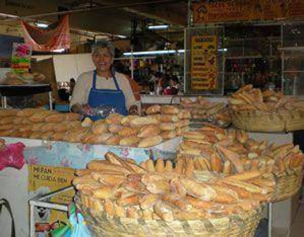 Por tercera vez en el a�o, aumentar�a el precio del pan