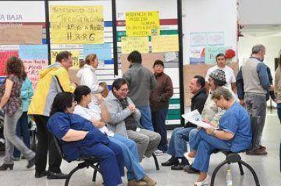 Asamblea hospitalaria defini� paro por 72 horas y pide paritaria