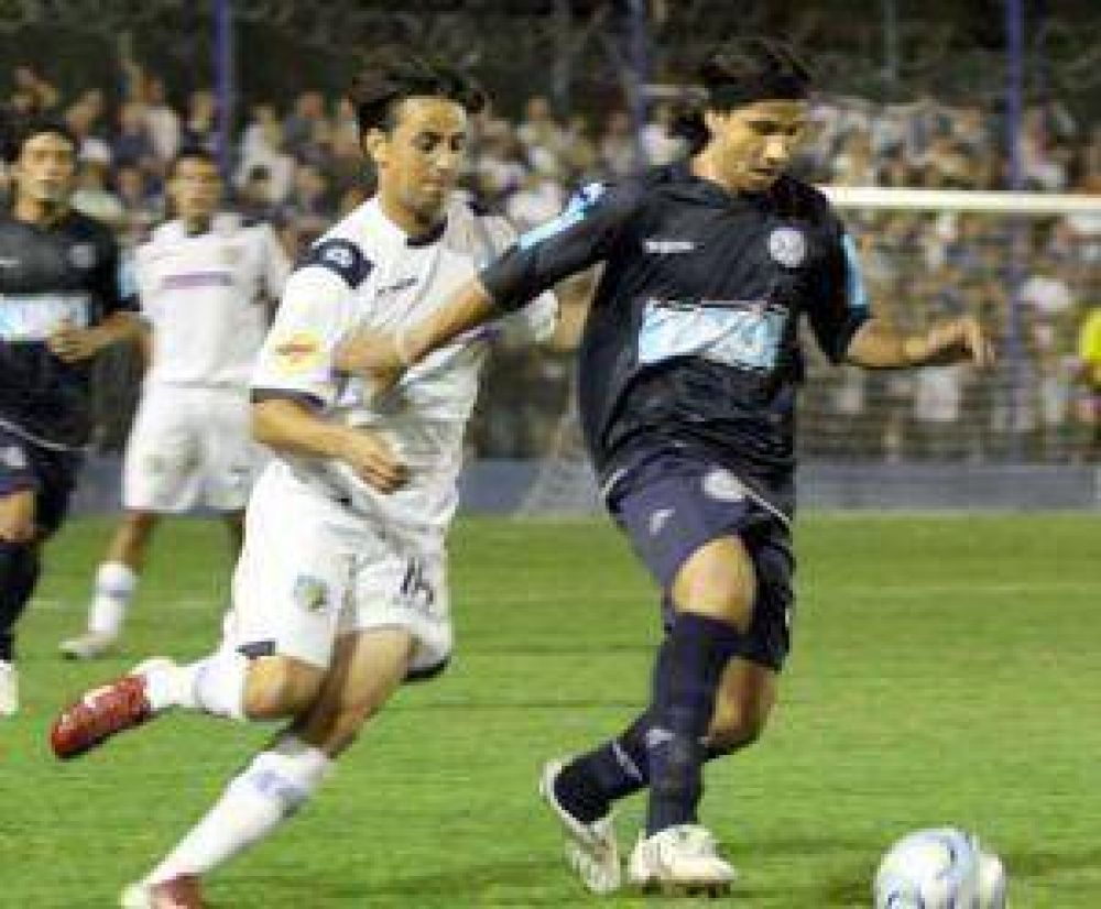 Seltzer y Vallejos las nuevas caras de Uni�n