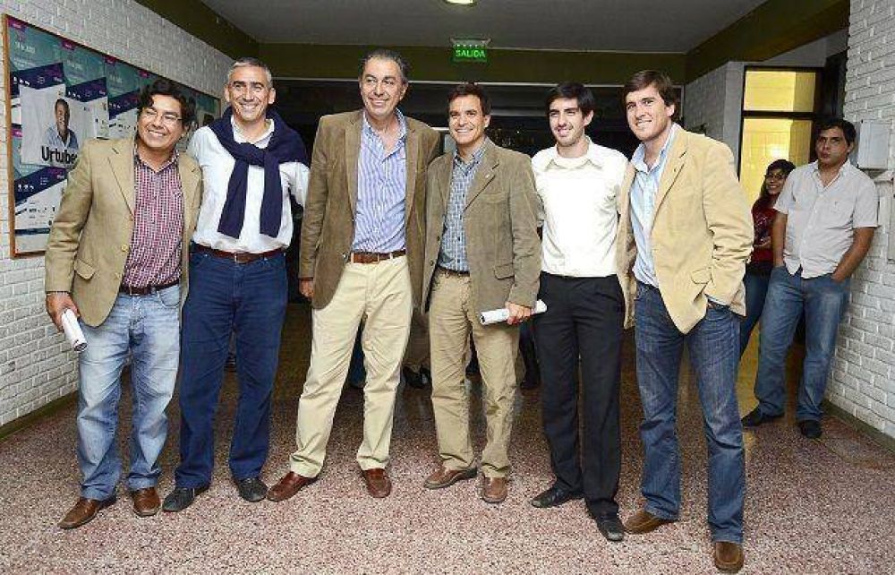 Rodolfo Urtubey visit� a alumnos y docentes de la UNSA