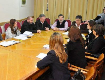 El vernismo hace silenzio stampa de las acusaciones de "desestabilizaci�n"