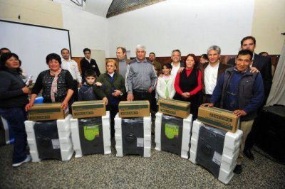 El gas natural lleg� a 119 familias de la Ciudad