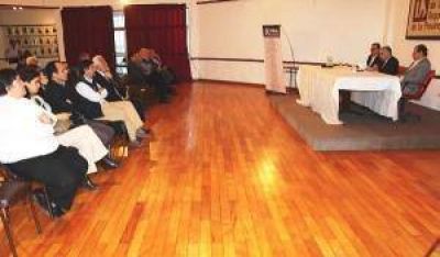Cabildo abierto en Resistencia por la construcci�n del segundo puente con Corrientes